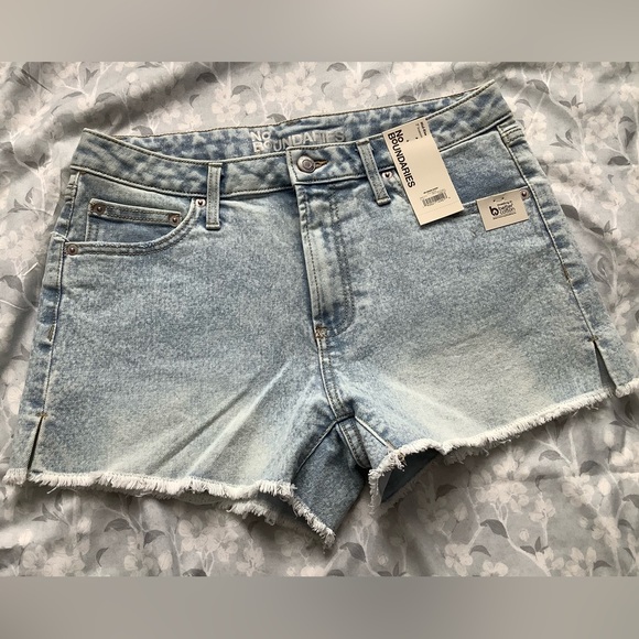 No Boundaries Pants - No Boundaries Light Blue Acid Wash Denim Cutoff Shorts Y2K summer festival